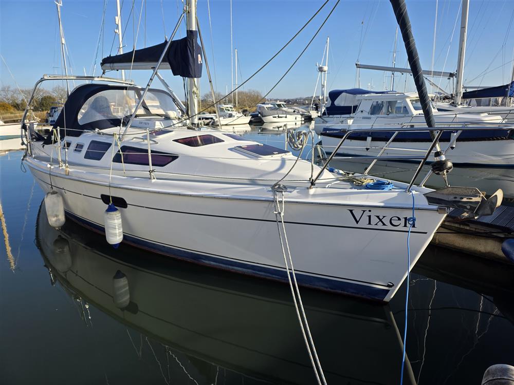 2003 Hunter Legend 326 for sale at Origin Yachts