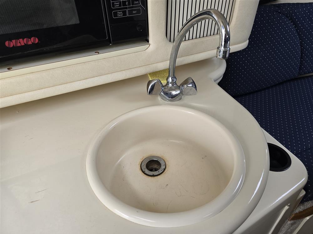 Sea Ray Sun Dancer 260