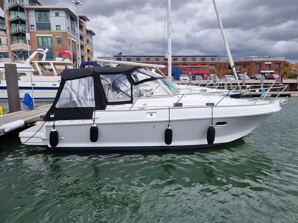 Beneteau Ombrine 800