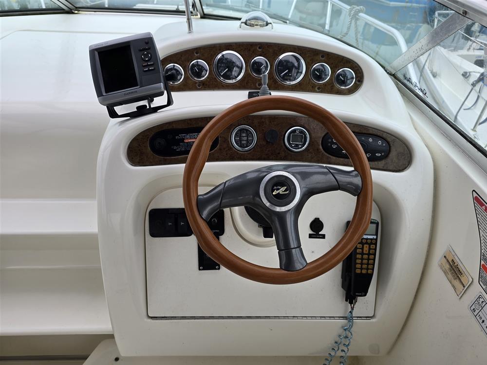 Sea Ray Sun Dancer 260