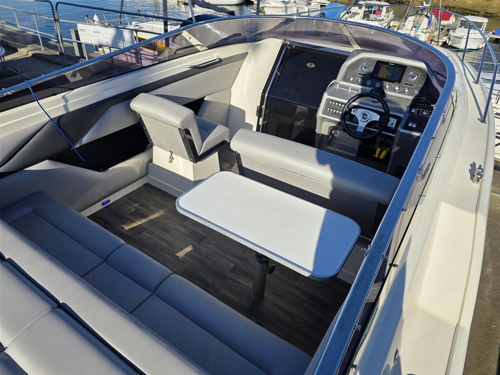 Sunseeker Mohawk 29