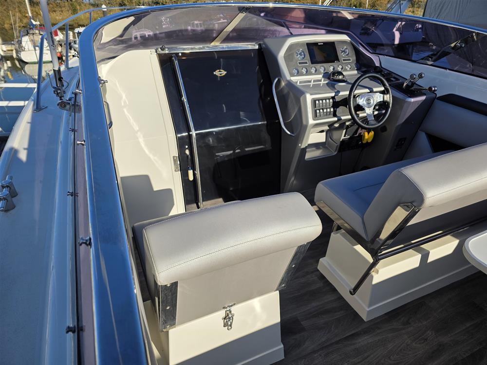 Sunseeker Mohawk 29