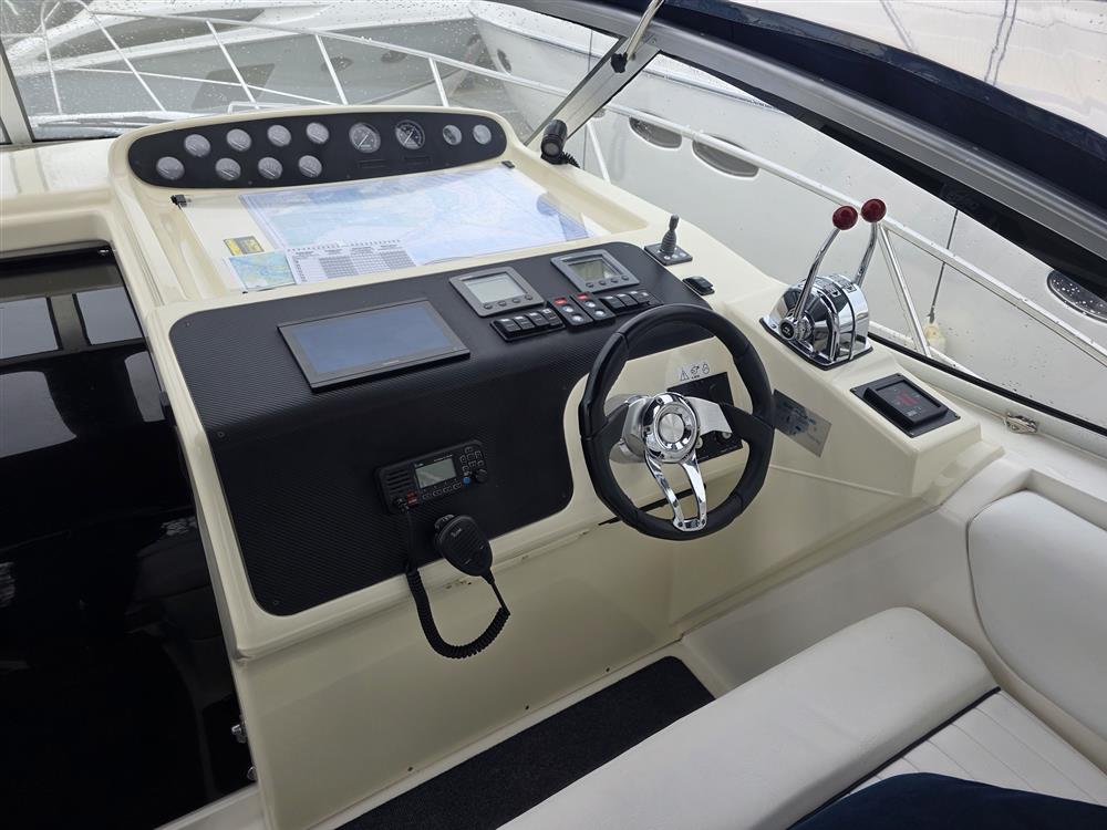 Sealine S34