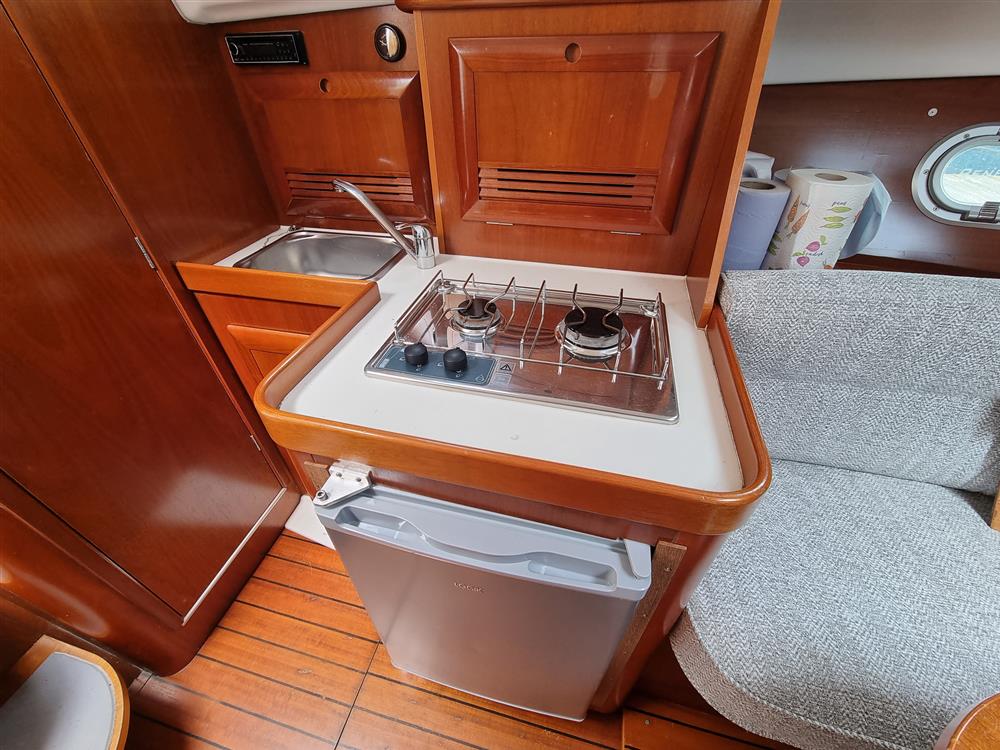 Beneteau Ombrine 800
